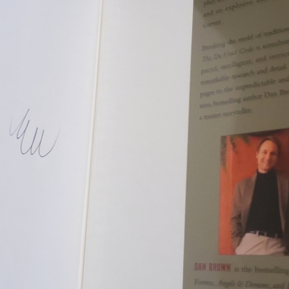 The DaVinci Code Book - Picture 5 of 5